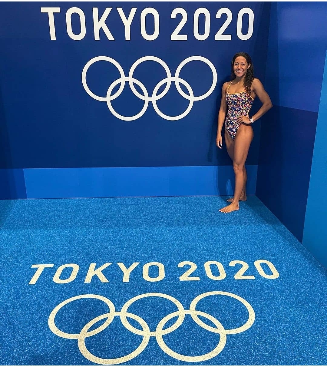 La Nadadora Olímpica Krystal Lara consigue una nueva marca